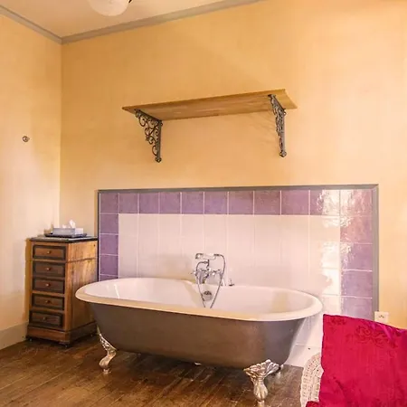 Holiday home Chateau Sainte Cecile