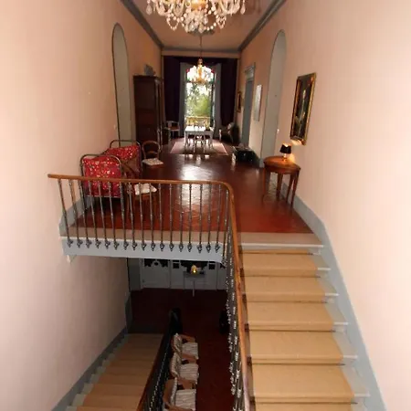 Chateau Sainte Cecile