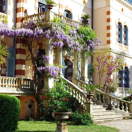 Chateau Sainte Cecile 度假居 盖亚克