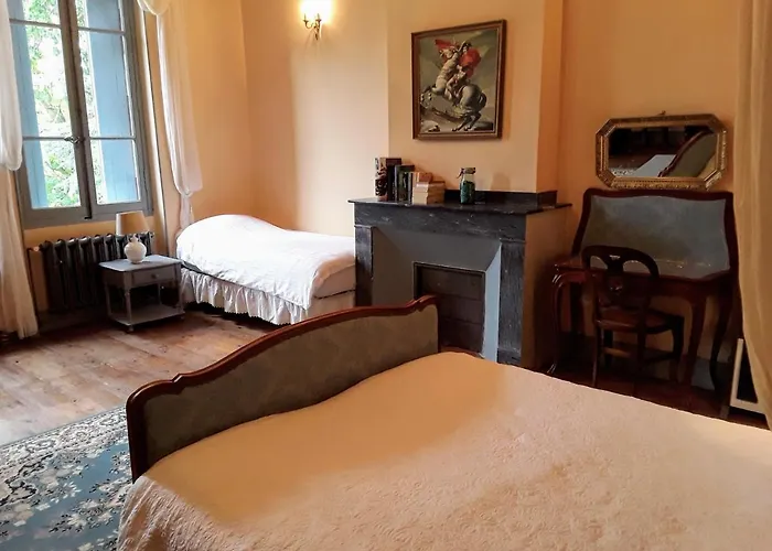 بيت للعطل Chateau Sainte Cecile *