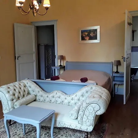 Chateau Sainte Cecile Nyaraló