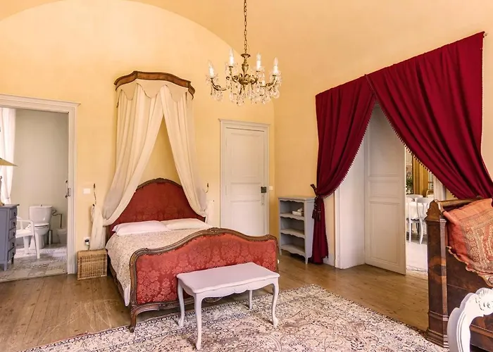 Chateau Sainte Cecile