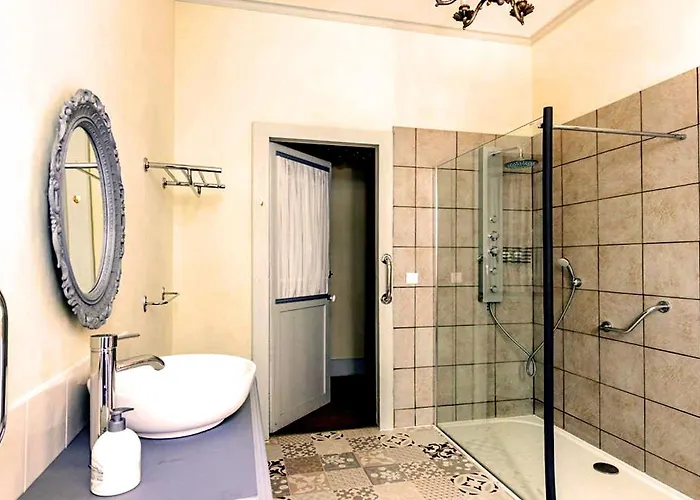 Дом отдыха Chateau Sainte Cecile *